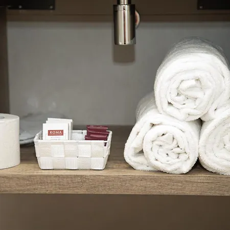 Roxy Luxury House 4* ローマ