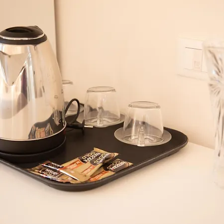 ベッド・アンド・ブレックファスト Roxy Luxury House