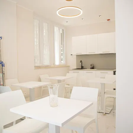 Roxy Luxury House 4*