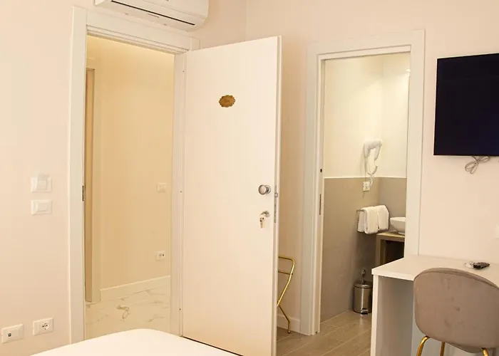 Roxy Luxury House לינה וארוחת בוקר