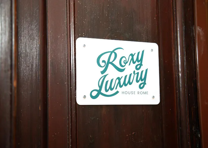 Roxy Luxury House