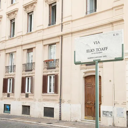 Roxy Luxury House B&B 4*